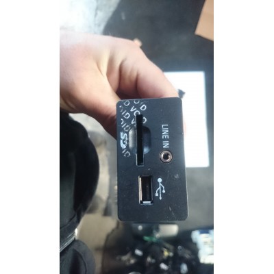 USB  a SD connector ford focus